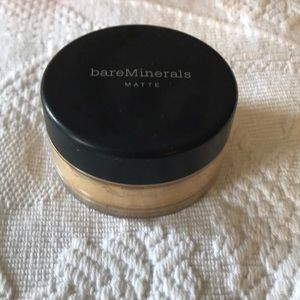 FULL Bare minerals powder foundation (golden med)